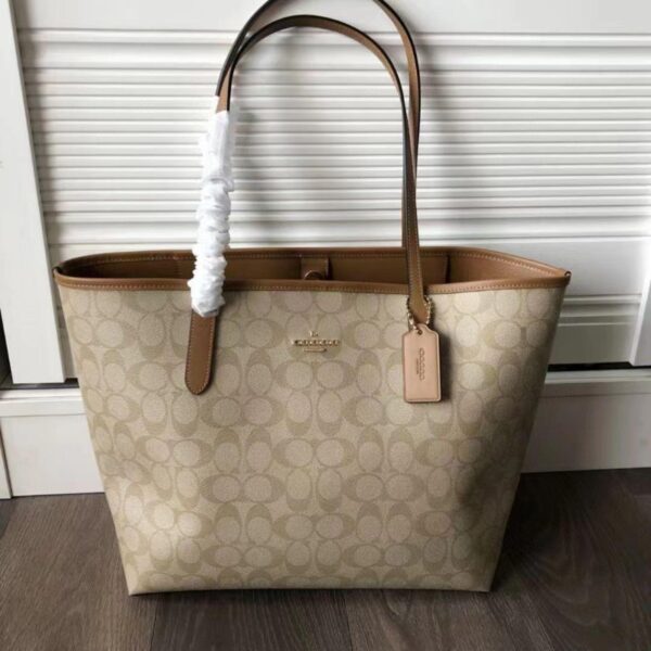 COACH Tote One-Shoulder Joker Shopping Bag - Image 2
