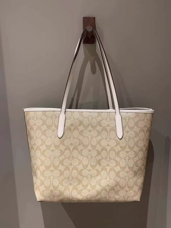 COACH new handbag classic printed shoulder crossbody bag - Image 6