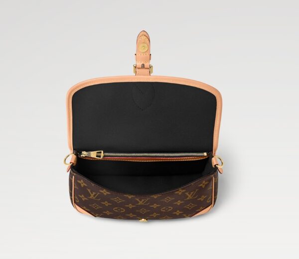 LOUIS VUITTON Diane - Image 7