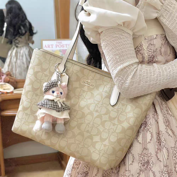 COACH new handbag classic printed shoulder crossbody bag - Image 8