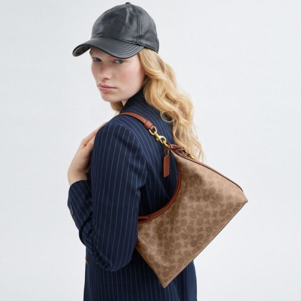 COACH Ladies classic logo JULIET shoulder bag - Image 6