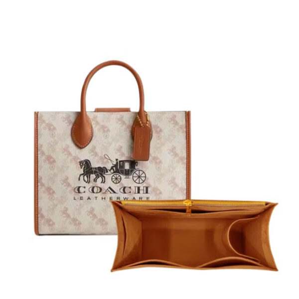 COACH Carriage pattern printing ACE 26 tote bag - Image 5