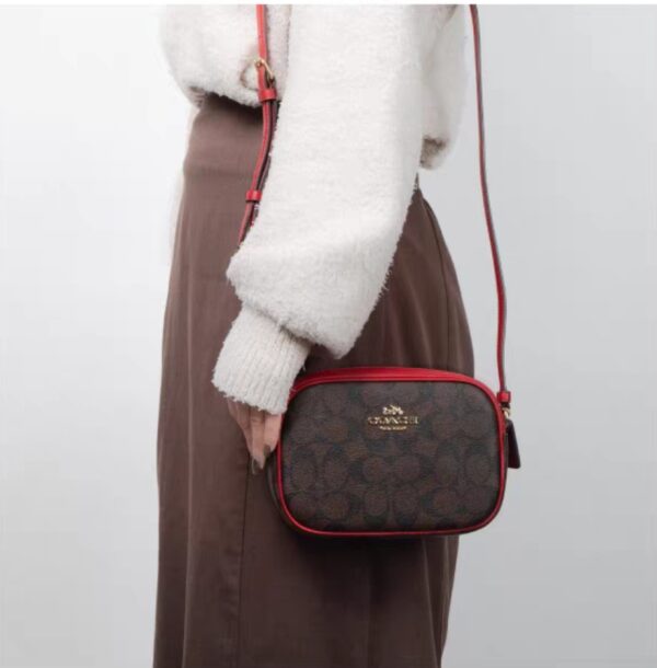 COACH classic camera bag light luxury square bag - Image 9